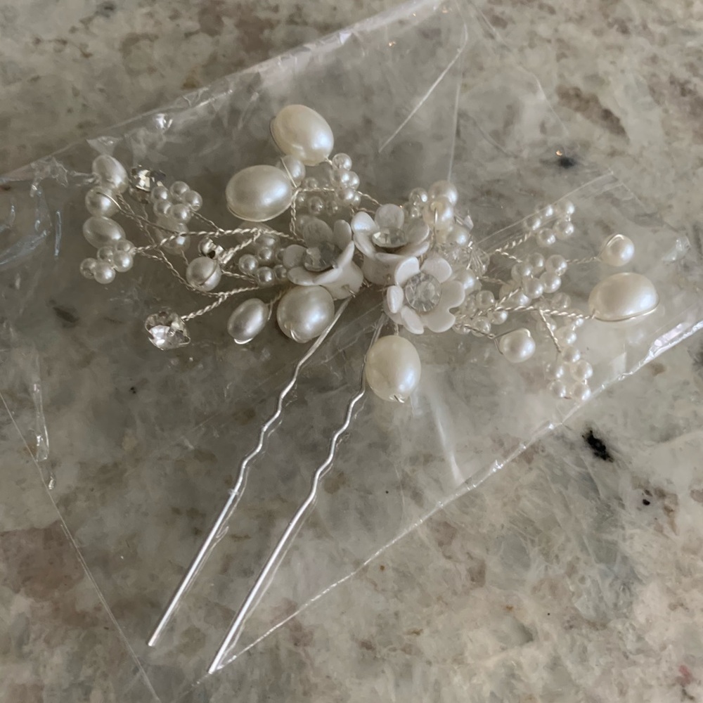 Hair pin